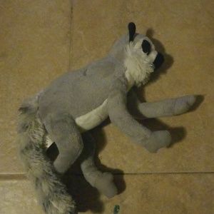 Lemur stuffy